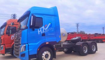 敏銳捕捉商機(jī)，高效跟進(jìn)客戶——商用車與物流事業(yè)部喜獲10臺(tái)540馬力LNG牽引車訂單