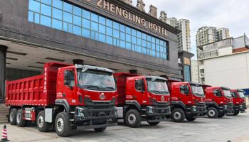 玉柴物流集團(tuán)貼近市場(chǎng)，抓住機(jī)遇，助力客戶車輛迭代升級(jí)